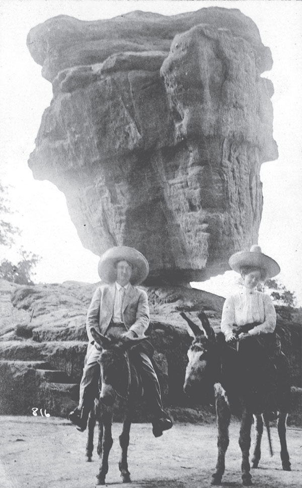 G.P. and Myrtle Cather on their honeymoon in Colorado, 1910.