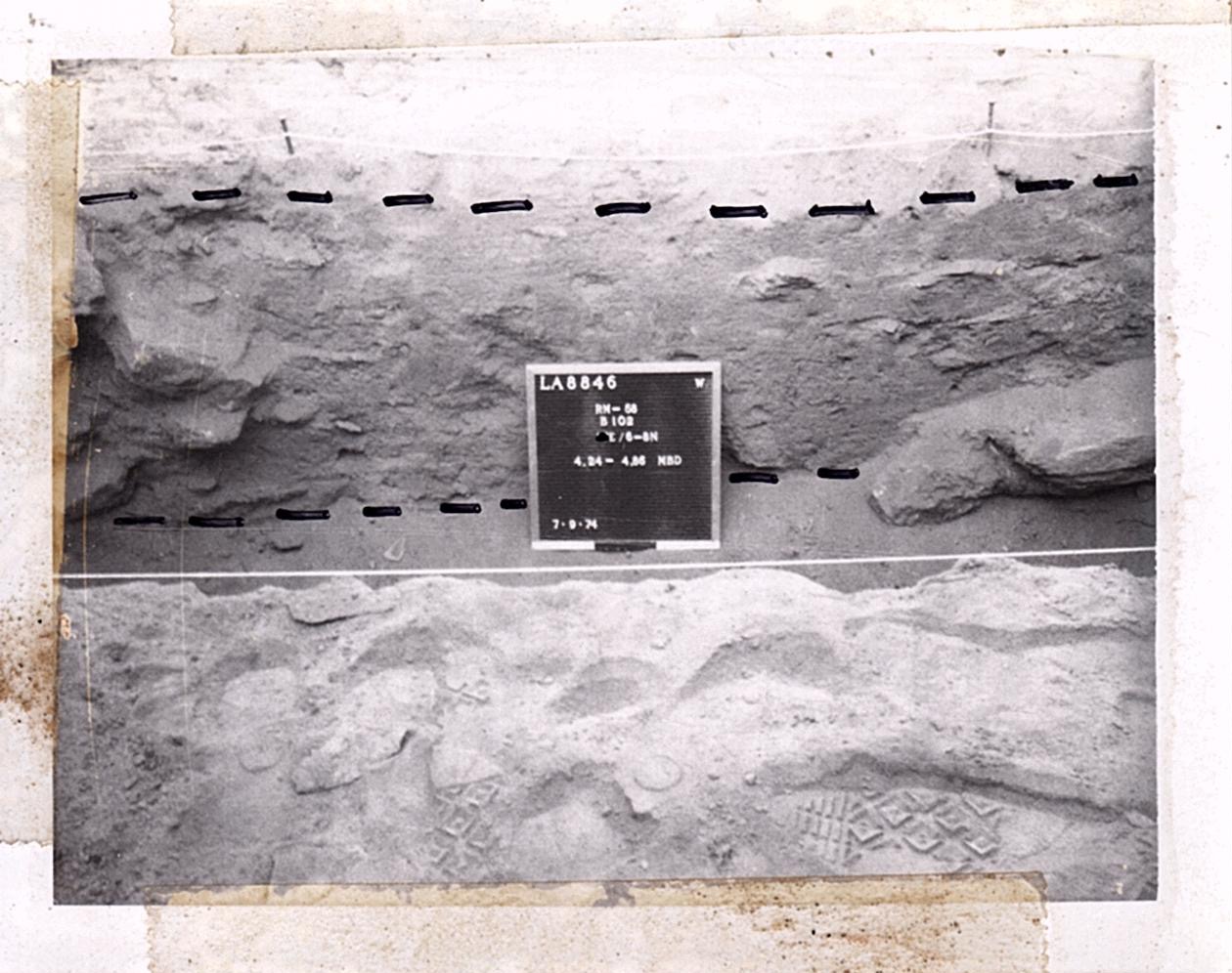PA08493